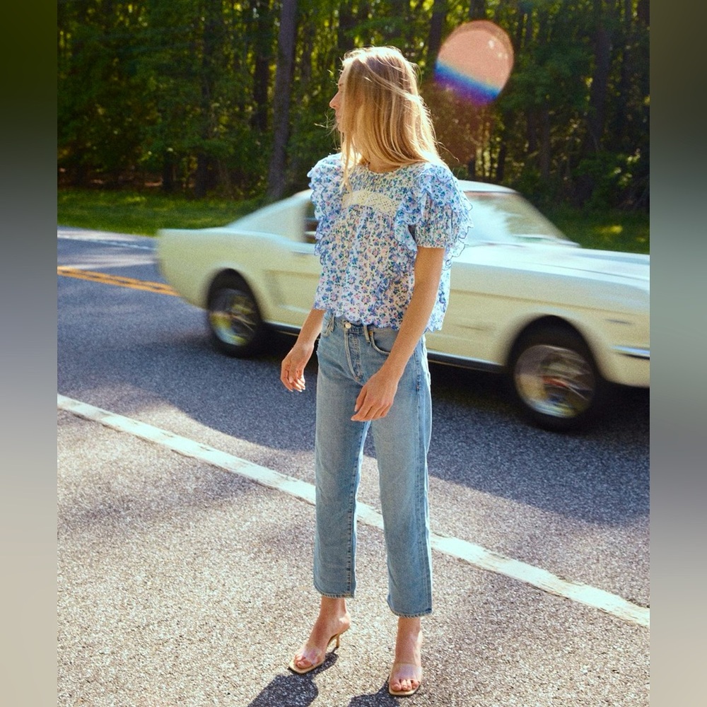 CITIZENS OF HUMANITY
EMERY CROP RELAXED STRAIGHT JEANS - OLD
BLUE - Picture 3 of 14